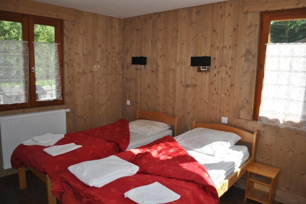 Fleur Des Neiges Hostel Σαμονί Εξωτερικό φωτογραφία